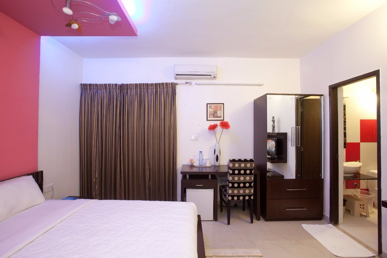 Serviced apartments in old airport road Bangalore